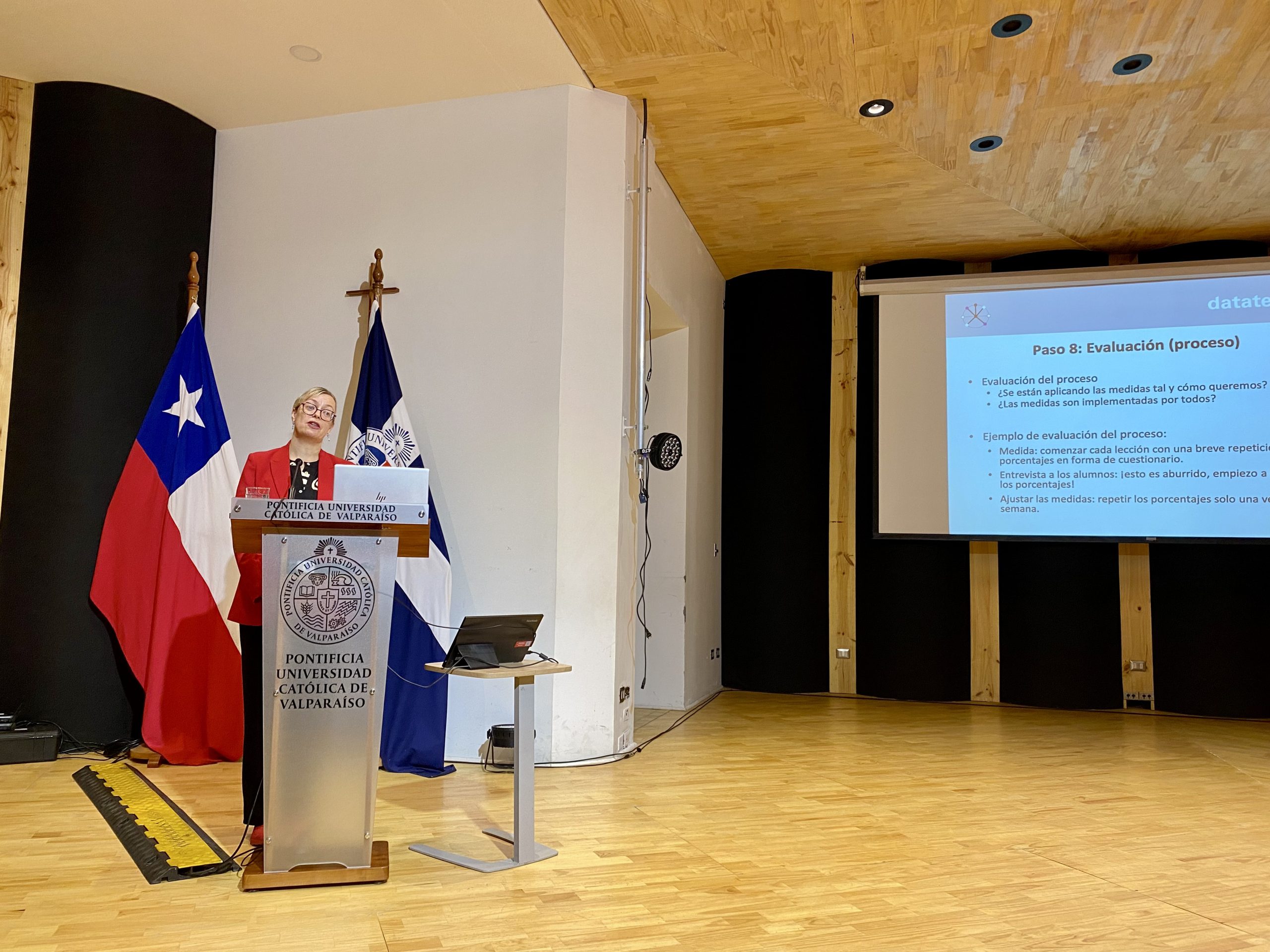 Kim Schildkamp, académica de la Universidad de Twente de Países Bajos: “No se puede mejorar la educación basándose únicamente en datos, pero tampoco se puede mejorar basándose únicamente en la experiencia y la intuición”