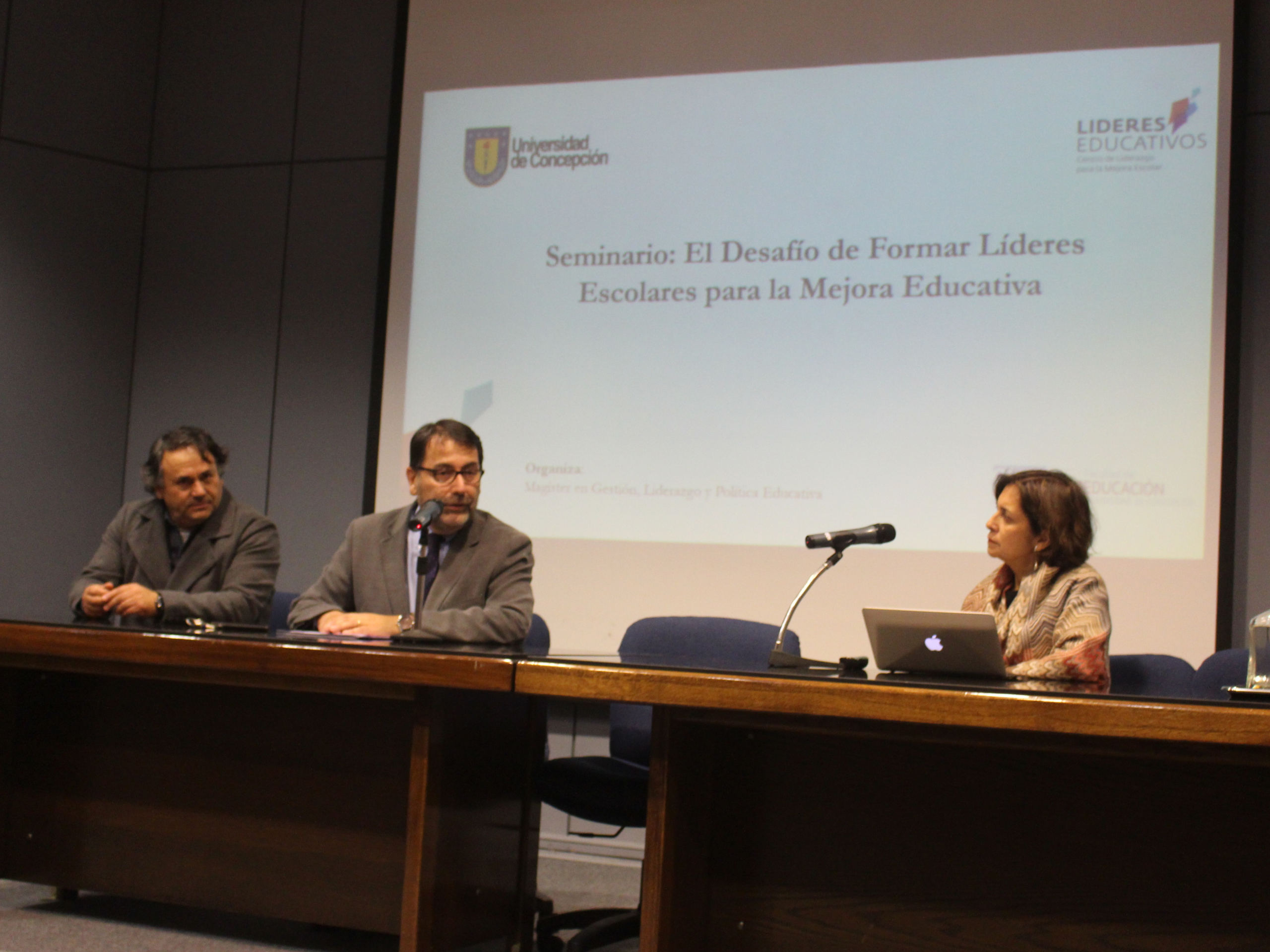 Líderes Educativos participa en seminario sobre formación de líderes escolares