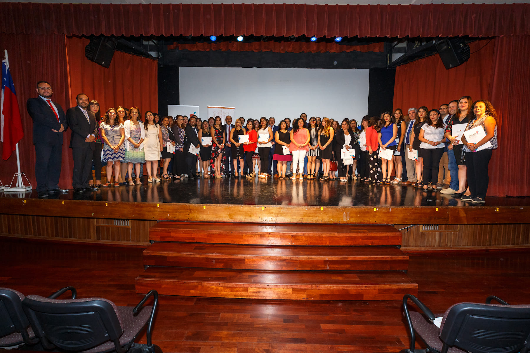 Certifican en aprendizaje profundo a casi 90 directivos educacionales de las provincias de San Felipe y Los Andes