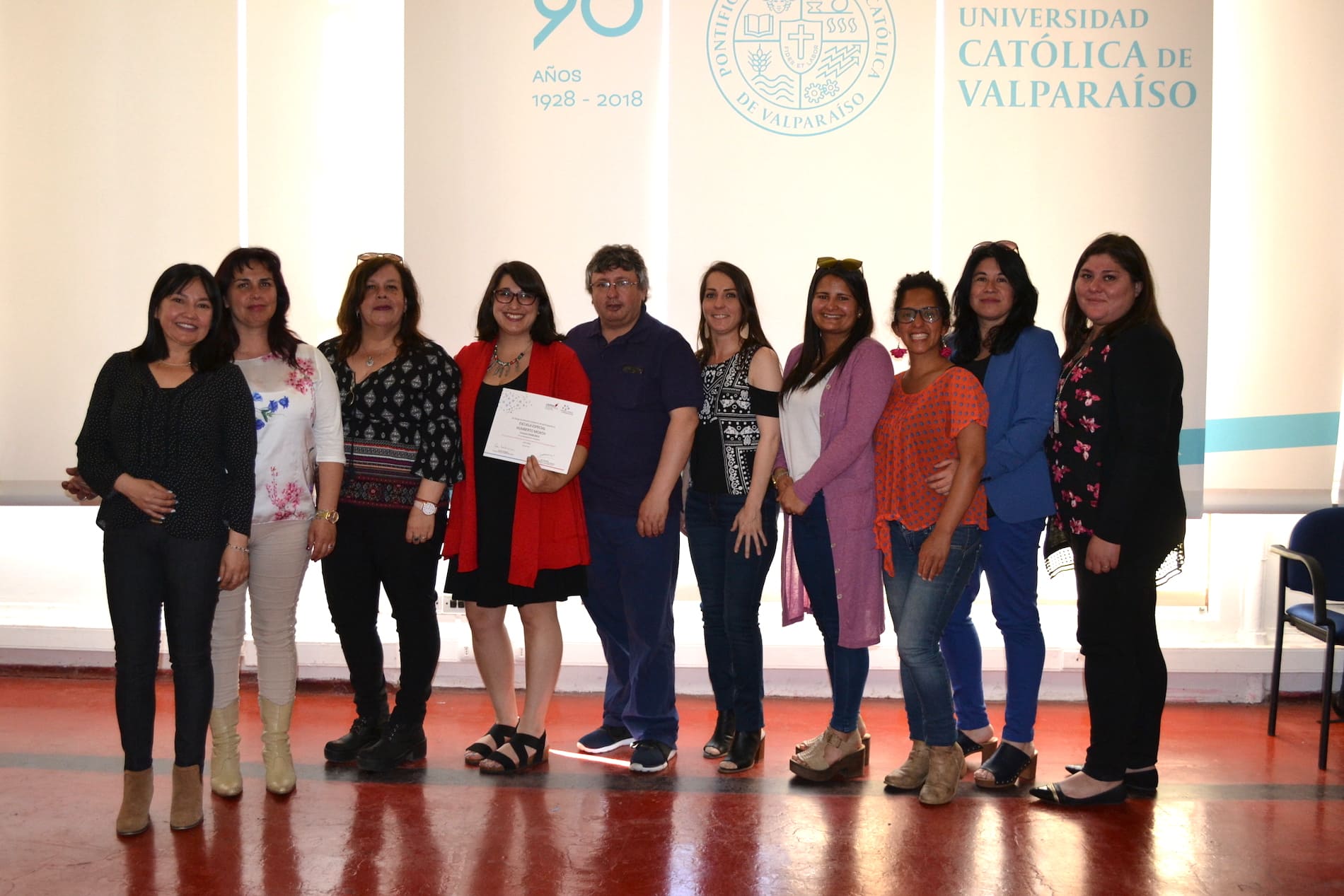 20 escuelas y liceos públicos de la Región de Valparaíso participaron en proyecto para distribuir el liderazgo y alcanzar la mejora