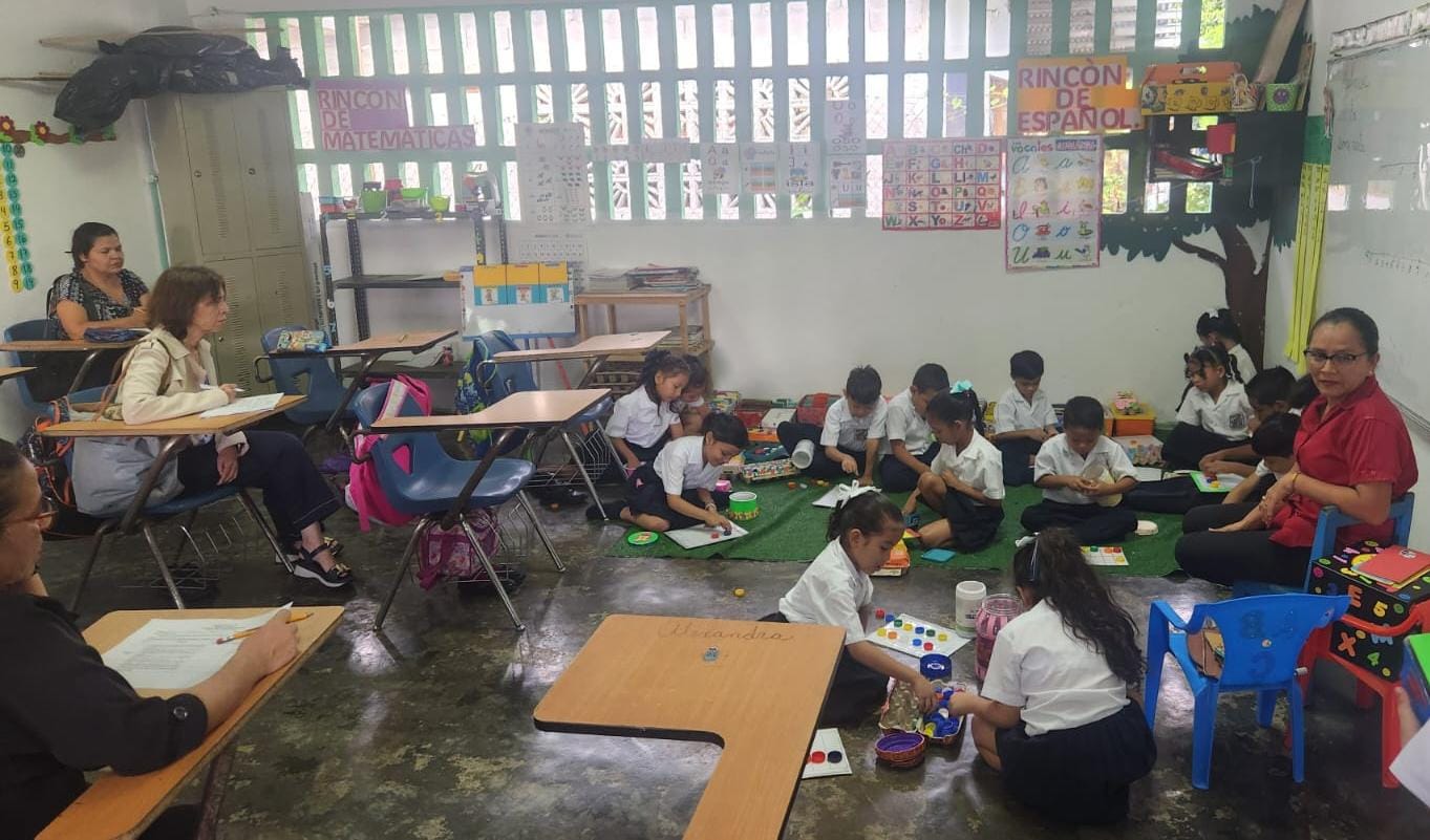 Líderes Educativos PUCV continúa trabajando en el fortalecimiento del liderazgo y acompañamiento pedagógico en comunidades educativas de Panamá