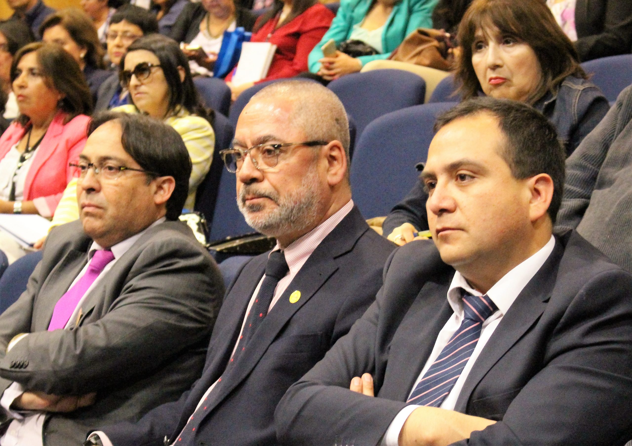 SEMINARIO “Líderes Educativos para el Aprendizaje en Red: los Desafíos de la Colaboración en Contextos de Competencia” CONCEPCIÓN