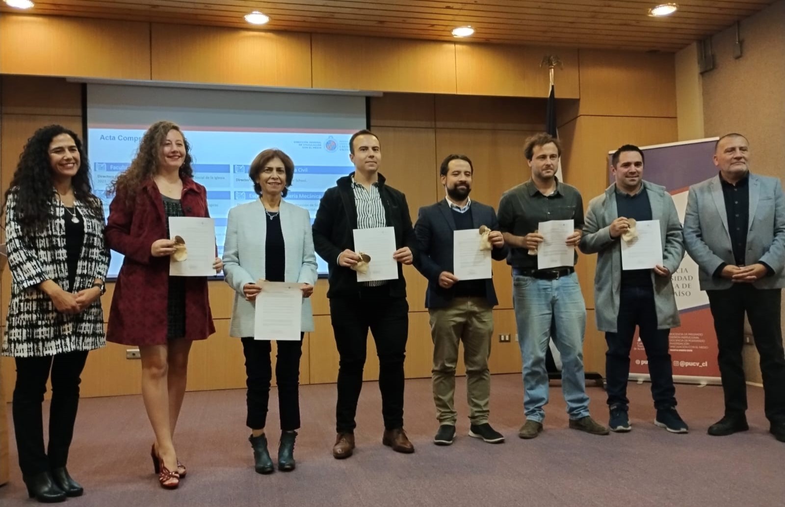 Proyecto “Talleres de liderazgo para centros de estudiantes de enseñanza media de establecimientos educativos públicos de la comuna de Valparaíso” fue adjudicado por Centro Líderes Educativos PUCV