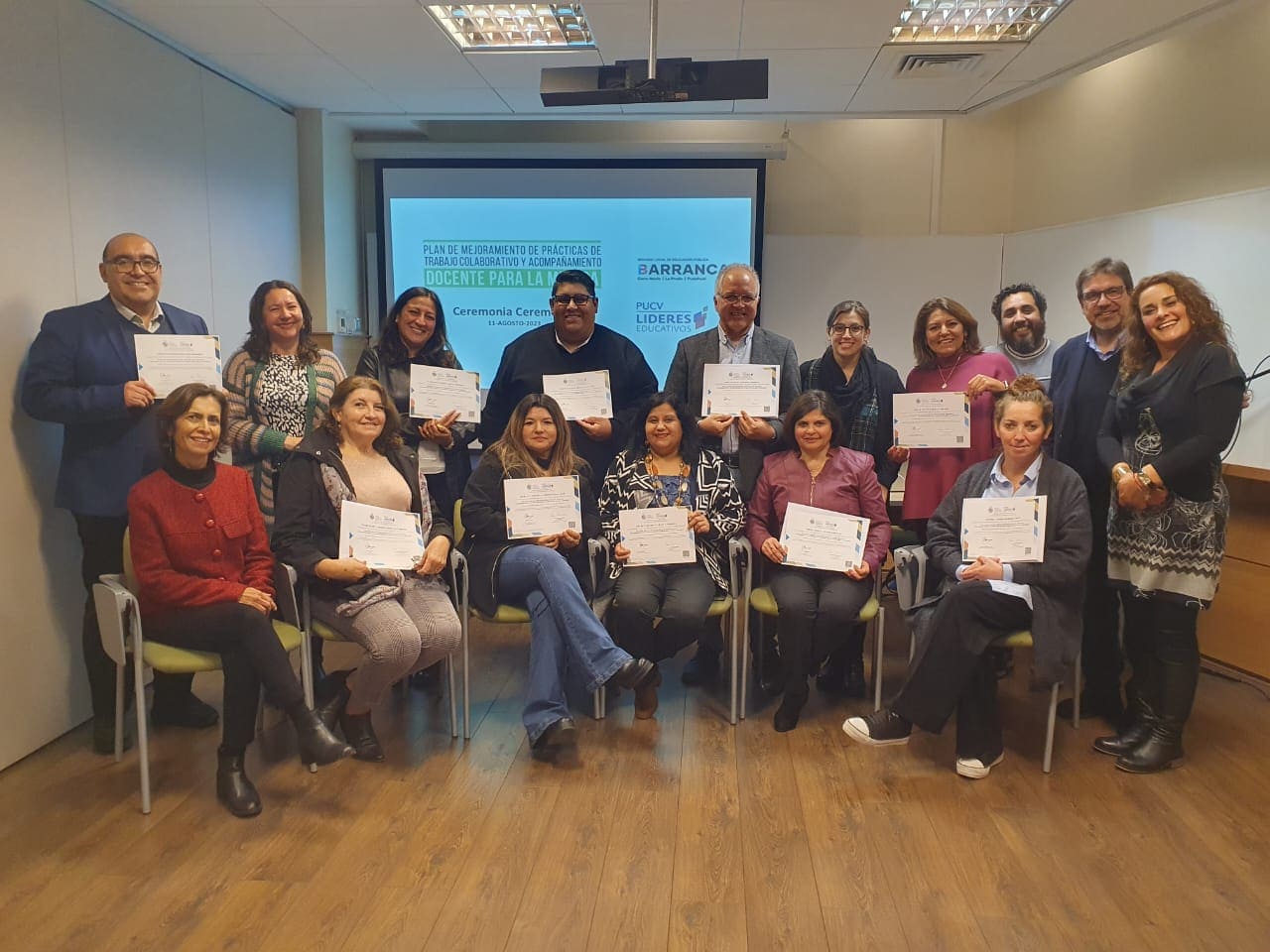 16 líderes de establecimientos del SLEP Barrancas se certificaron en “Plan de Mejoramiento de Prácticas de Trabajo Colaborativo y Acompañamiento Docente para la Mejora”