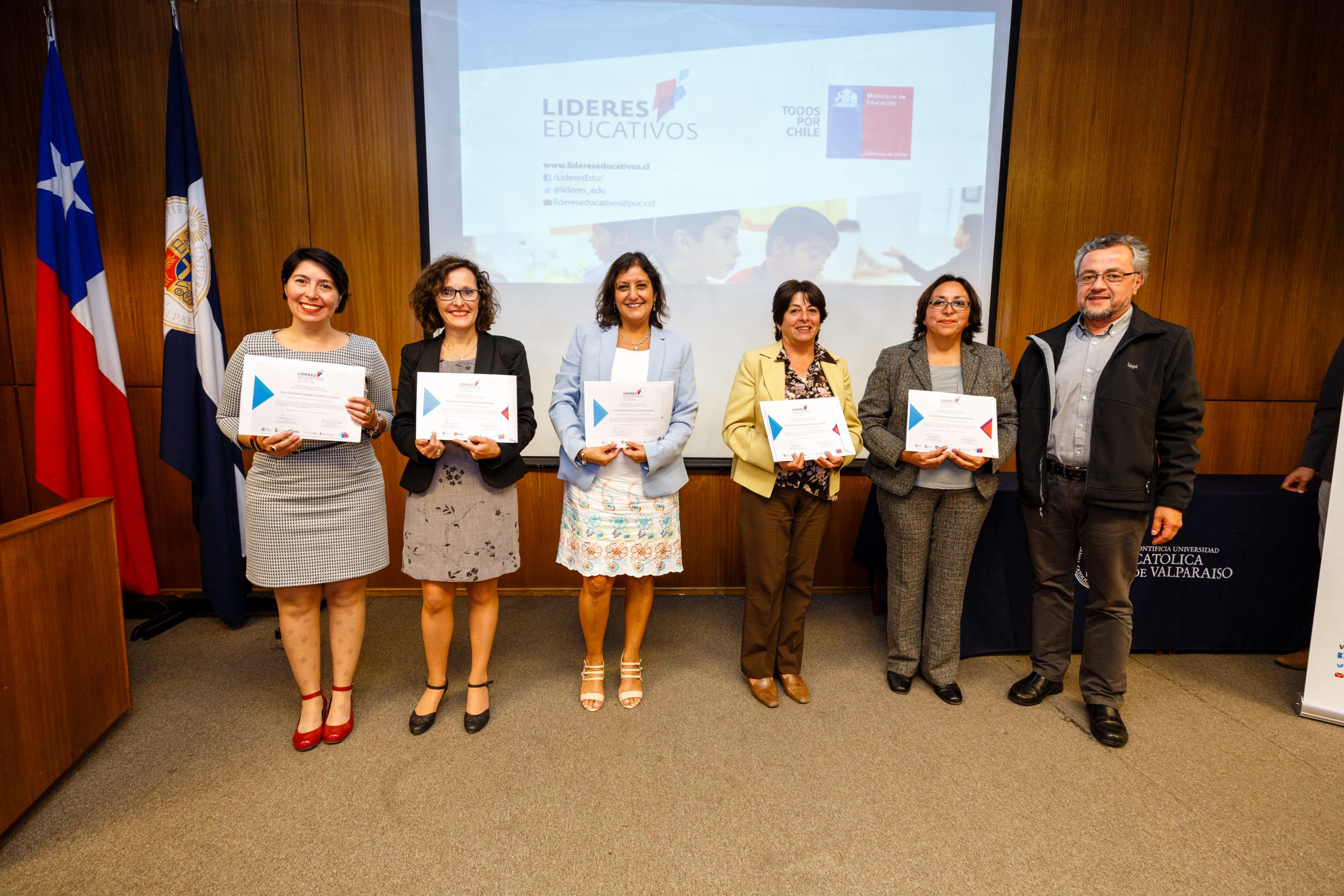 REVISA LAS FOTOGRAFÍAS DE LA CERTIFICACIÓN DEL DIPLOMADO EN LIDERAZGO SISTÉMICO Y APRENDIZAJE EN RED