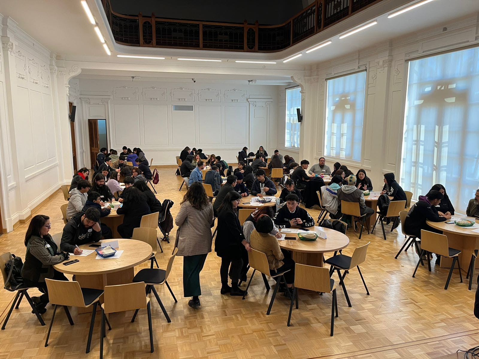 Centro Líderes Educativos organiza taller de liderazgo para estudiantes de establecimientos SLEP