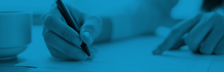 El rol estratégico de los liderazgos medios al interior de las escuelas para la mejora escolar: Una mirada desde la literatura internacional